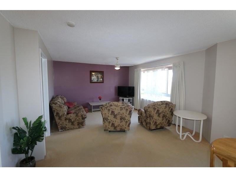 9/ 33 Burgess Street, Kings Beach QLD 4551
