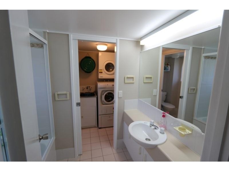 9/ 33 Burgess Street, Kings Beach QLD 4551