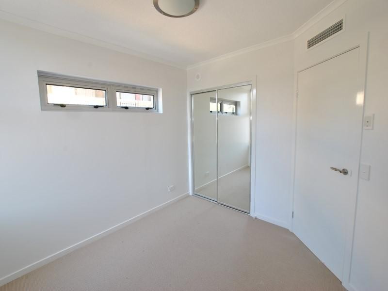 6/ 34 Headland Esplanade, Kings Beach QLD 4551