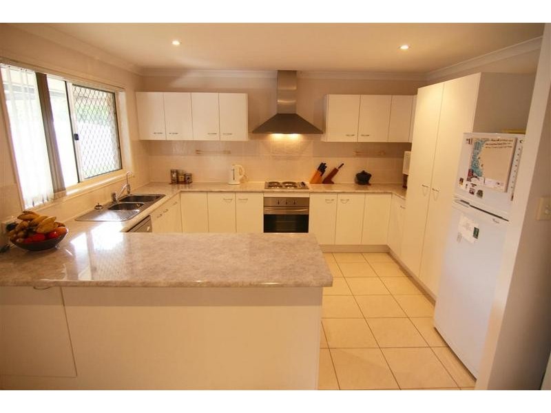 5 Kingsley Court, Little Mountain QLD 4551