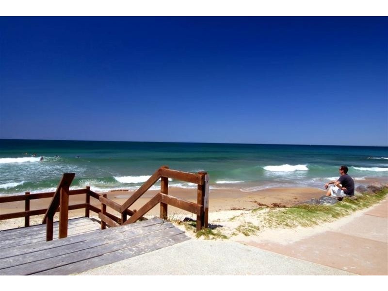 8/ 20 Warne Terrace, Kings Beach QLD 4551