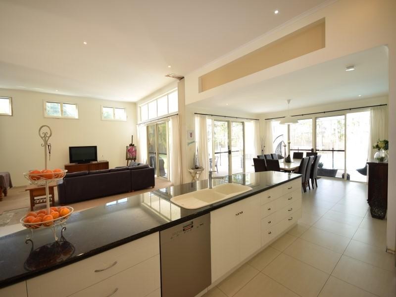 59 Koala Court, Little Mountain QLD 4551