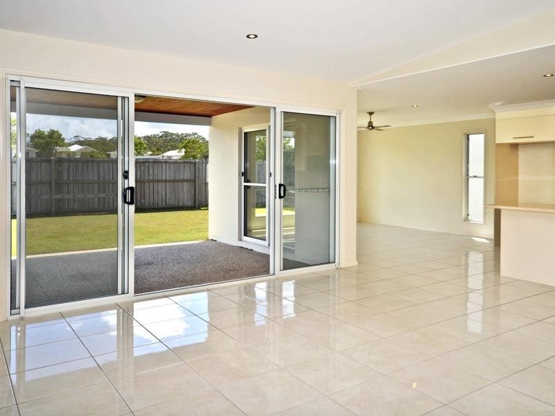 53 Kurrajong Crescent, Meridan Plains QLD 4551