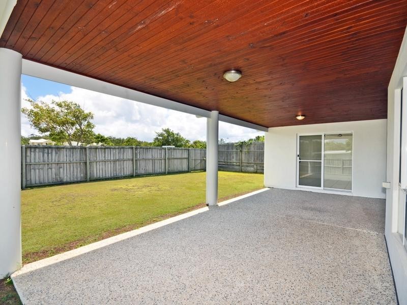 53 Kurrajong Crescent, Meridan Plains QLD 4551