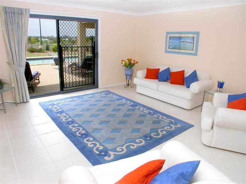 10 Kuthar Street, Pelican Waters QLD 4551