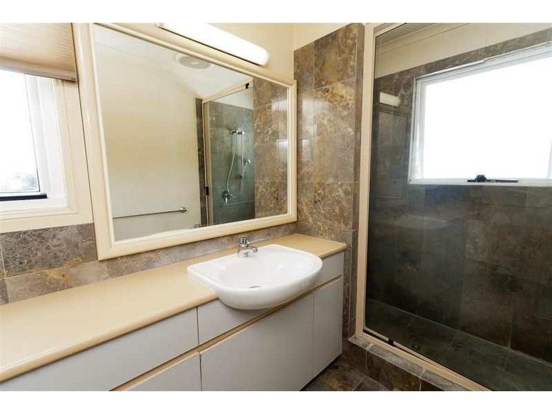 100 Lamerough Parade, Pelican Waters QLD 4551