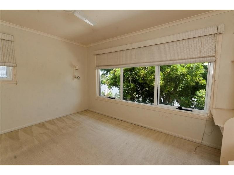 100 Lamerough Parade, Pelican Waters QLD 4551