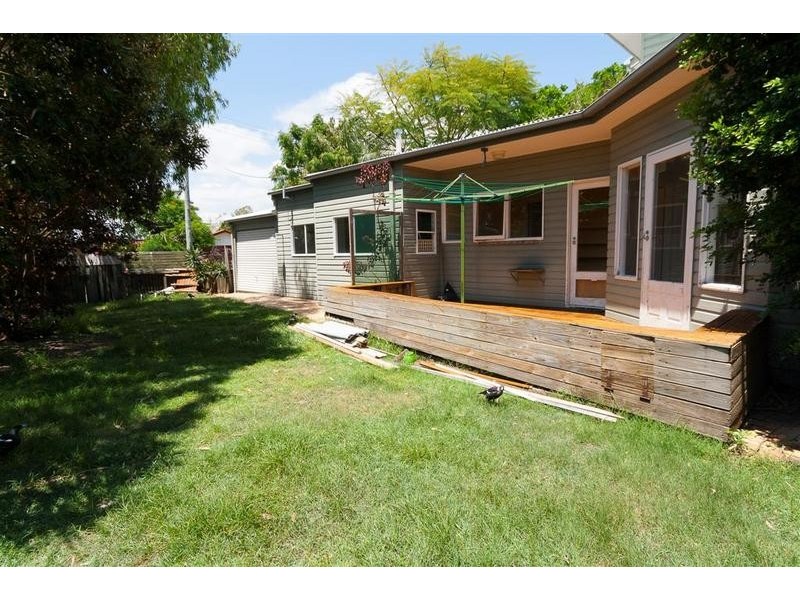 100 Lamerough Parade, Pelican Waters QLD 4551