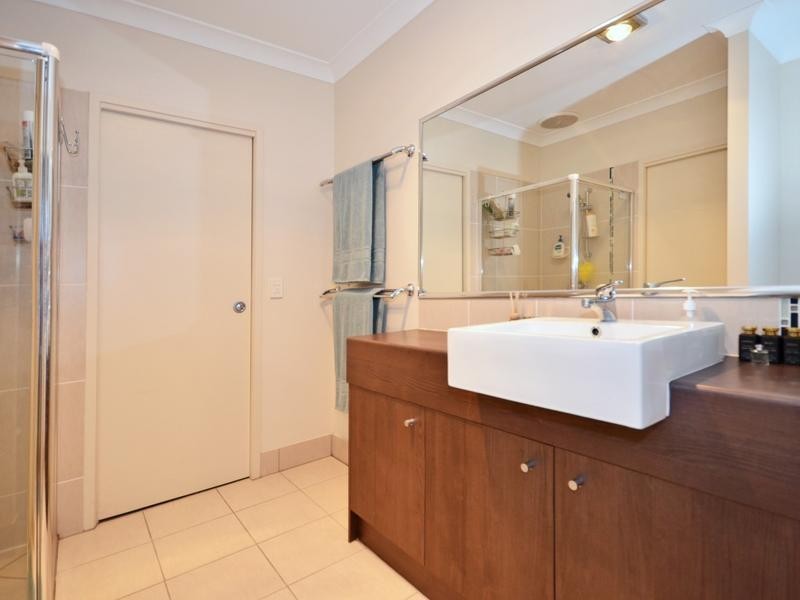 3 Landsdowne Street, Pelican Waters QLD 4551