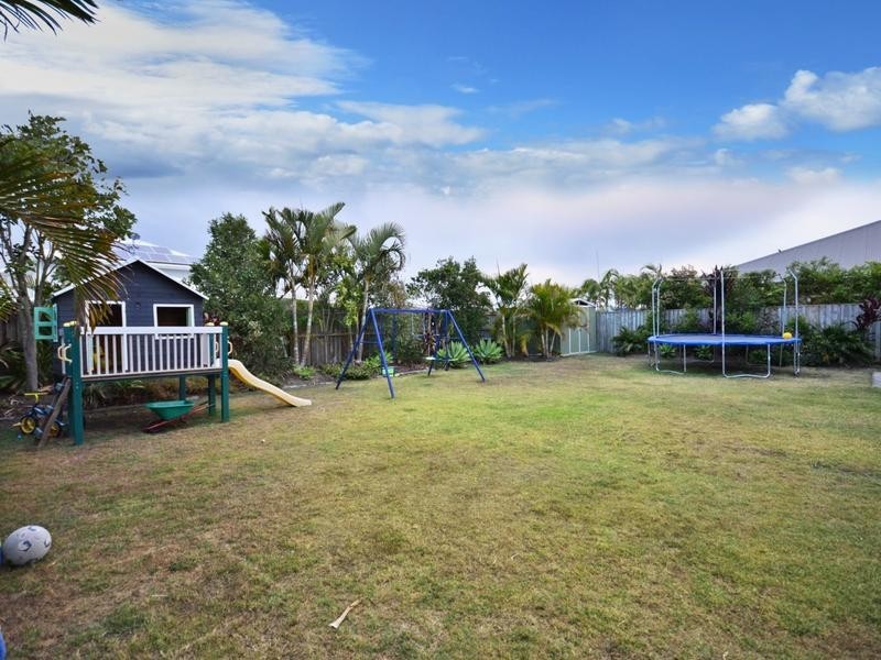 3 Landsdowne Street, Pelican Waters QLD 4551