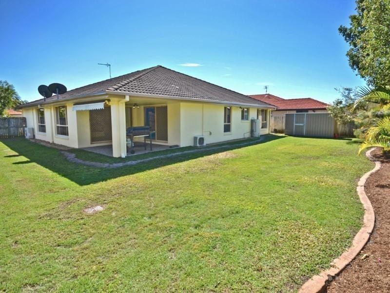 32 Lang Street, Pelican Waters QLD 4551