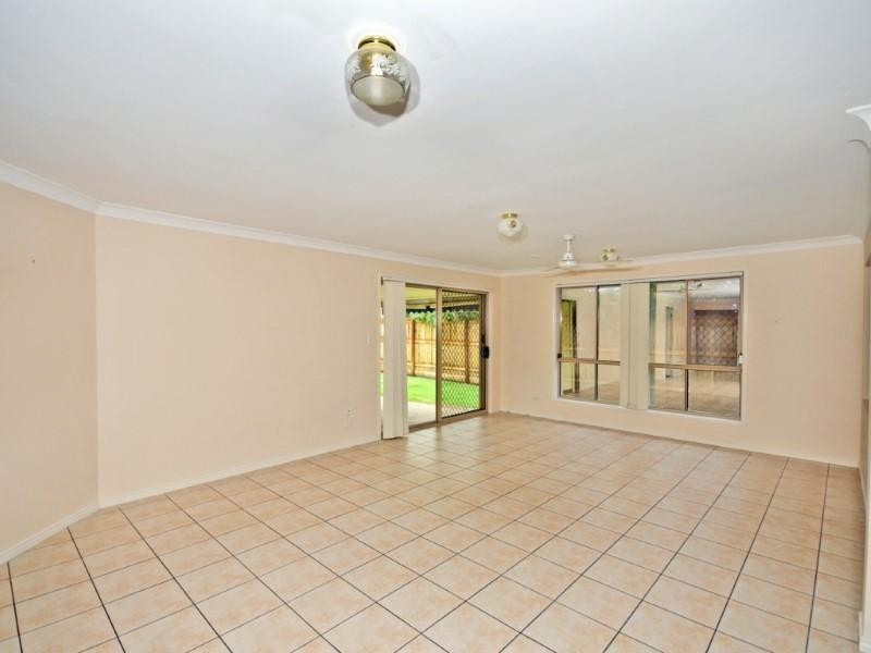 32 Lang Street, Pelican Waters QLD 4551