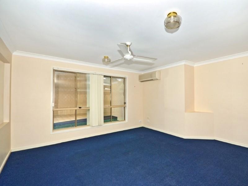32 Lang Street, Pelican Waters QLD 4551