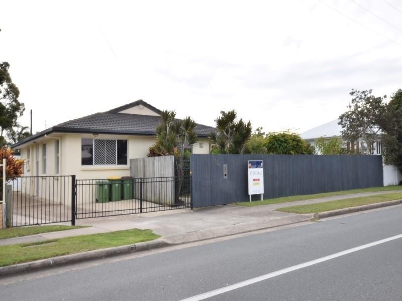 124 Landsborough Parade, Golden Beach QLD 4551