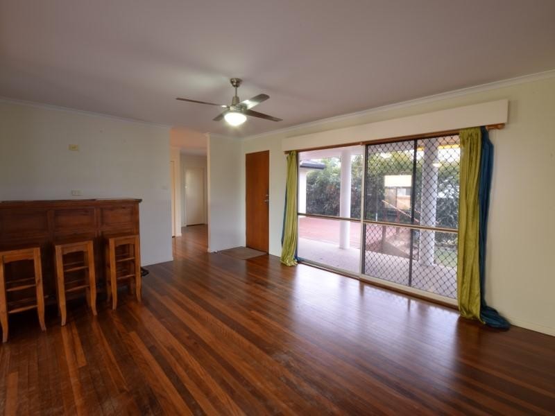 124 Landsborough Parade, Golden Beach QLD 4551