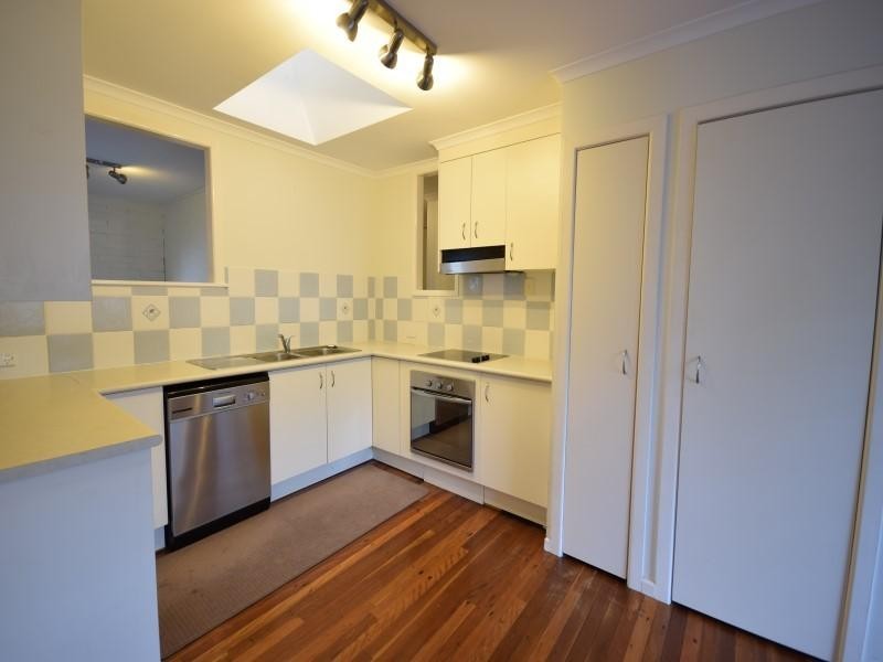 124 Landsborough Parade, Golden Beach QLD 4551