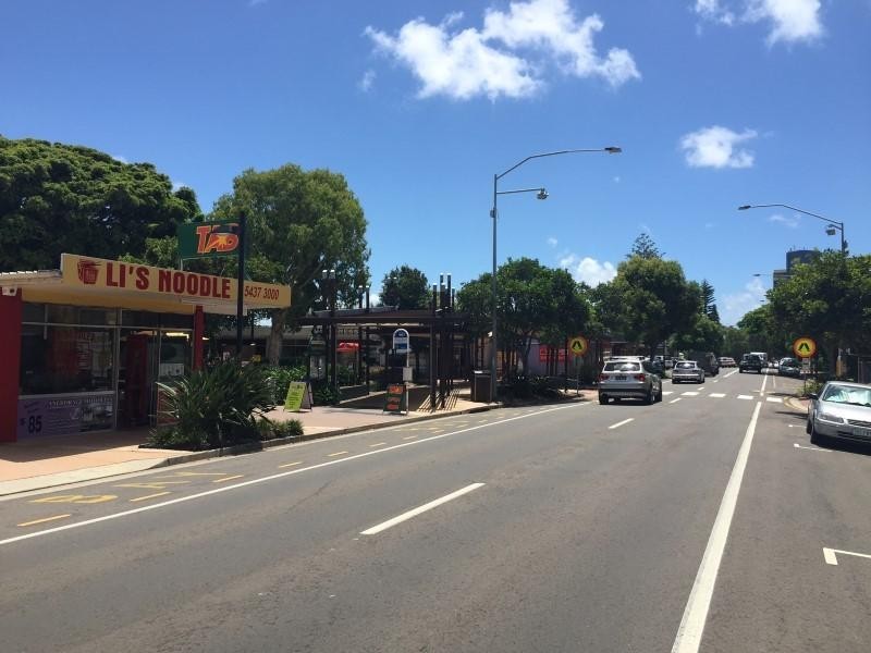 1/ 56 Landsborough Parade, Golden Beach QLD 4551