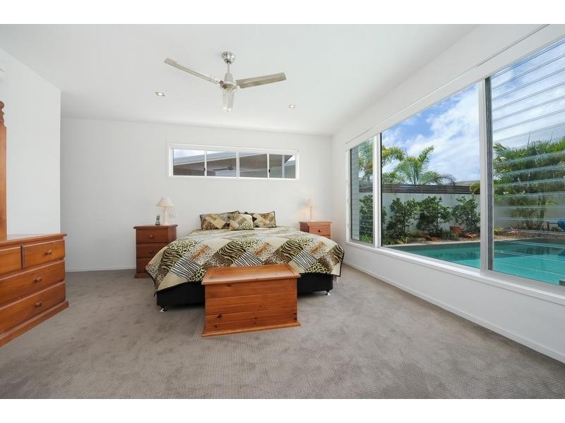 12 Landsdowne Street, Pelican Waters QLD 4551