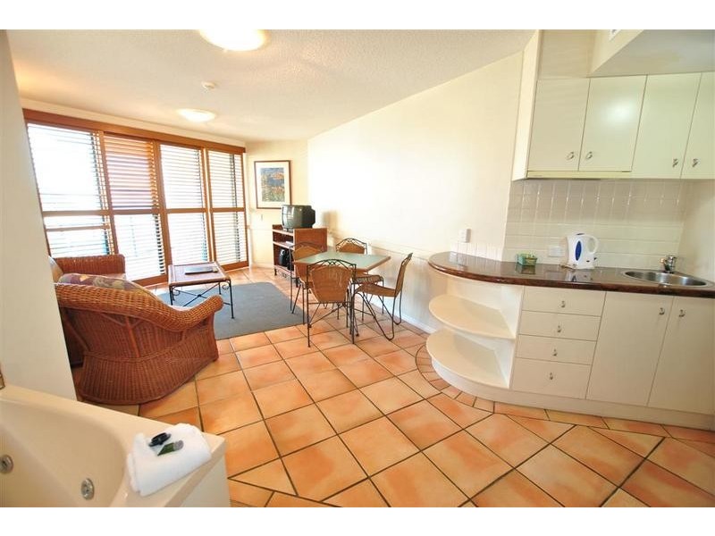 6/ 4 Tay Avenue, Caloundra QLD 4551