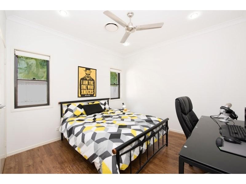 5 Leach Court, Pelican Waters QLD 4551