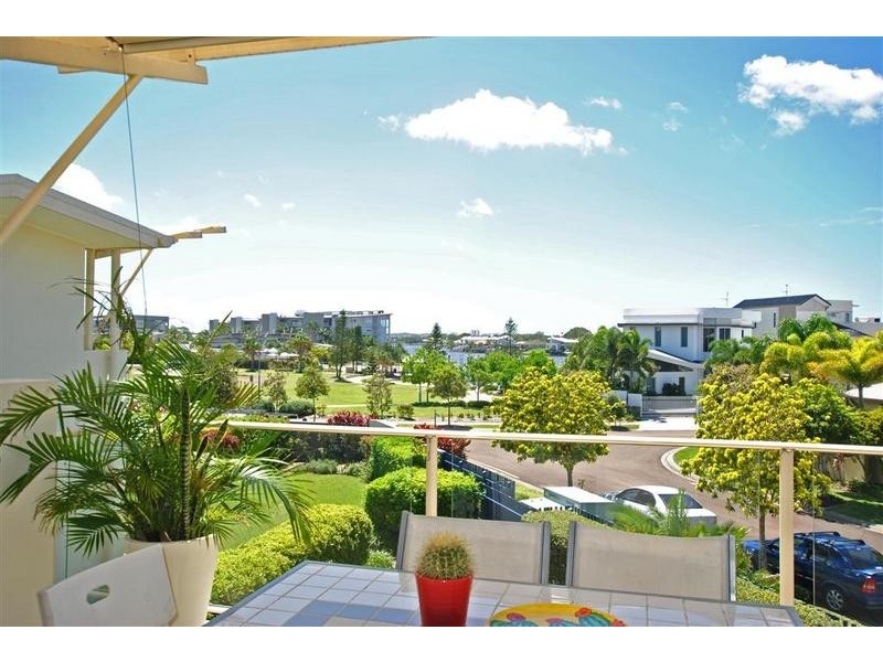 15/ 1 Grenada Way, Kawana Island QLD 4575