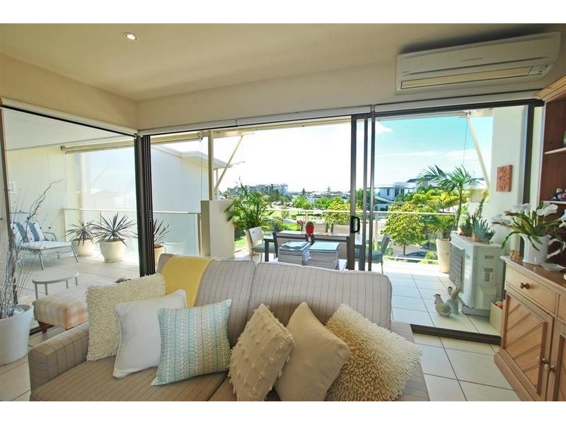 15/ 1 Grenada Way, Kawana Island QLD 4575