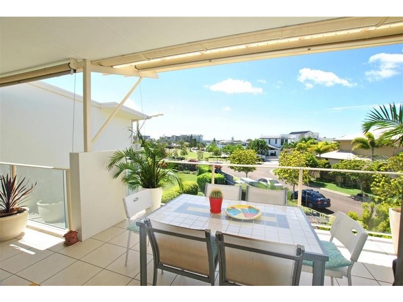 15/ 1 Grenada Way, Kawana Island QLD 4575