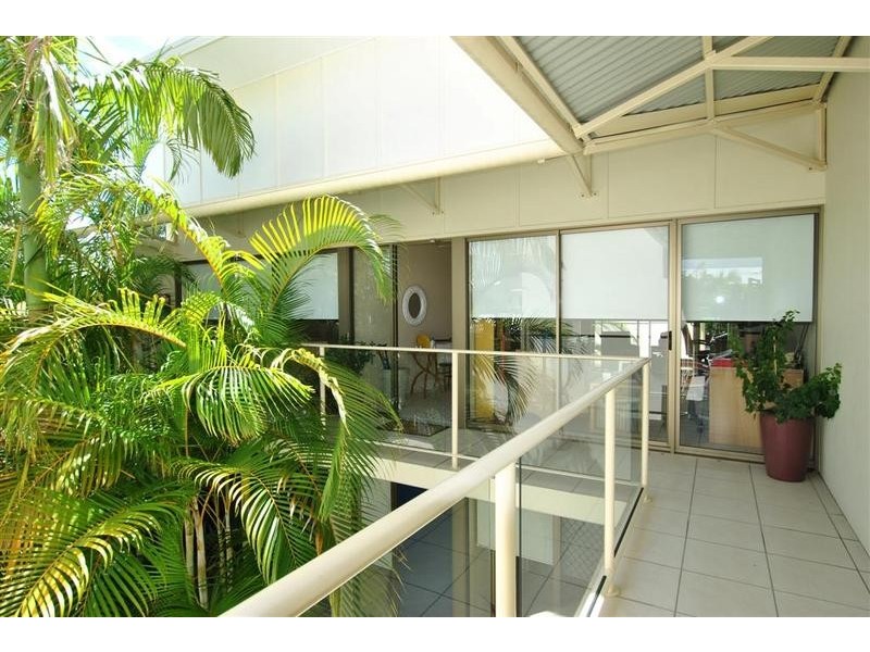 15/ 1 Grenada Way, Kawana Island QLD 4575