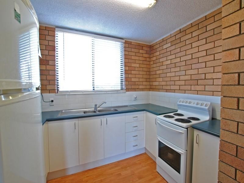 5/ 33 Kennedy Parade, Golden Beach QLD 4551