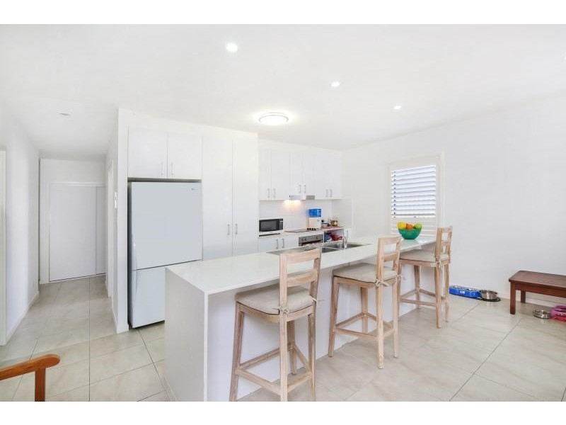 1&2/ 8 Leonie Court, Pelican Waters QLD 4551