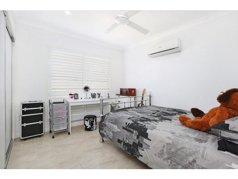 1&2/ 8 Leonie Court, Pelican Waters QLD 4551