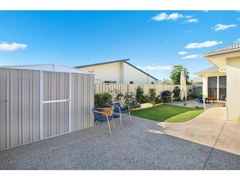 1&2/ 8 Leonie Court, Pelican Waters QLD 4551