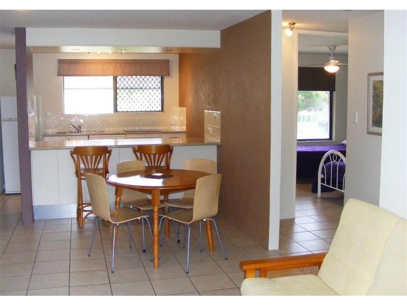 4/ 14 Moreton Parade, Kings Beach QLD 4551