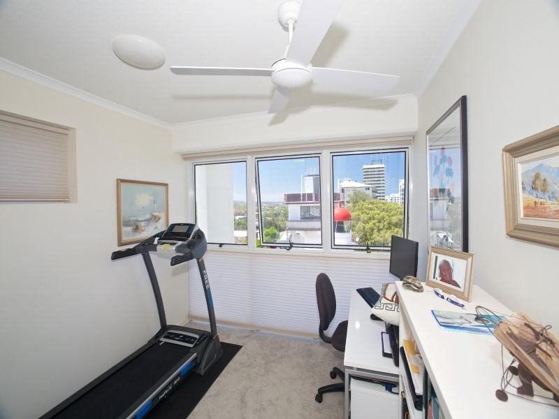 17/ 5 Canberra Terrace, Kings Beach QLD 4551