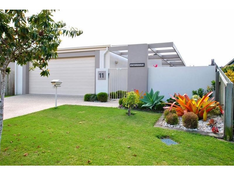 11 Lindesay Street, Caloundra West QLD 4551