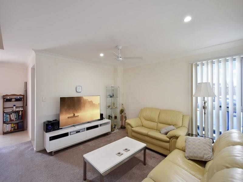 4/ 4 Lindesay Street, Caloundra West QLD 4551