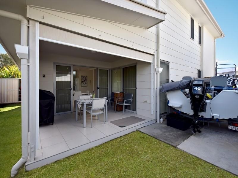 4/ 4 Lindesay Street, Caloundra West QLD 4551
