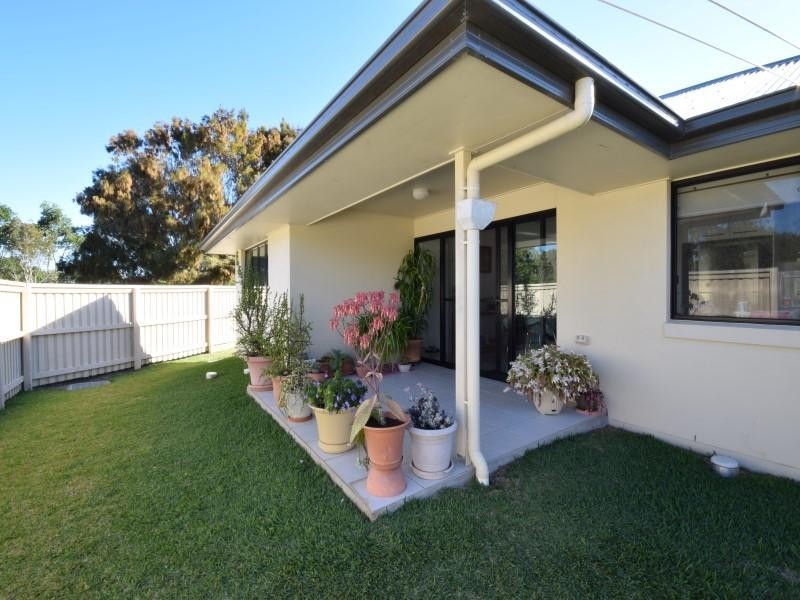 8/ 4 Lindesay Street, Caloundra West QLD 4551