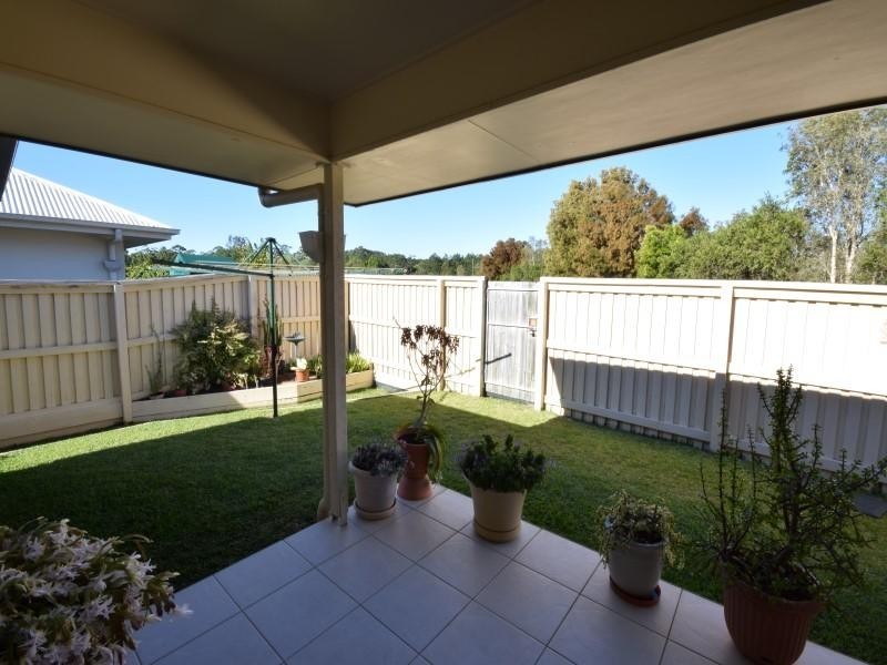 8/ 4 Lindesay Street, Caloundra West QLD 4551