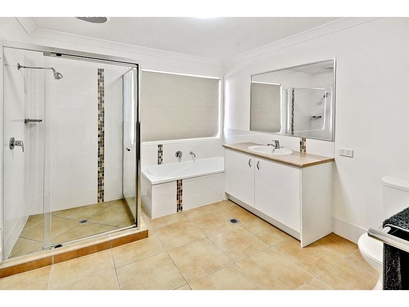 78 Little Mountain Drive, Little Mountain QLD 4551