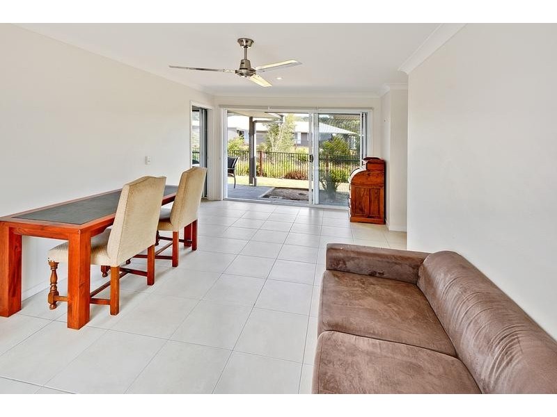 83 Little Mountain Drive, Little Mountain QLD 4551