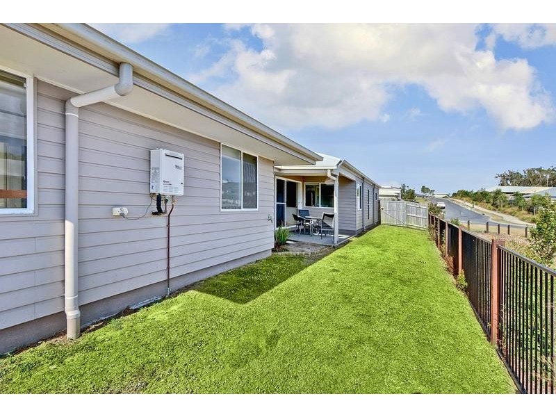 83 Little Mountain Drive, Little Mountain QLD 4551