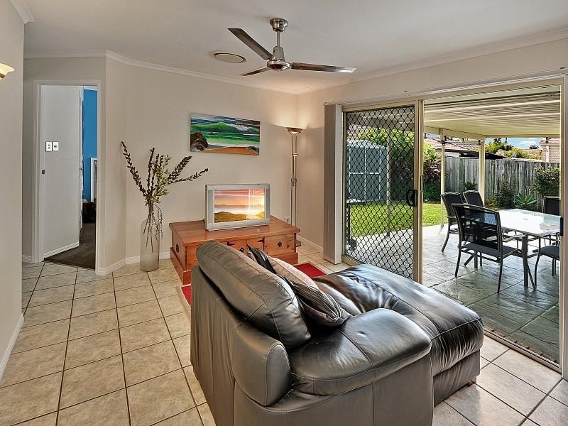 5 Livistona Crescent, Currimundi QLD 4551