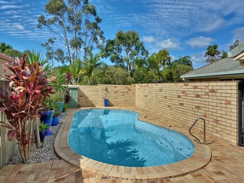 5 Livistona Crescent, Currimundi QLD 4551