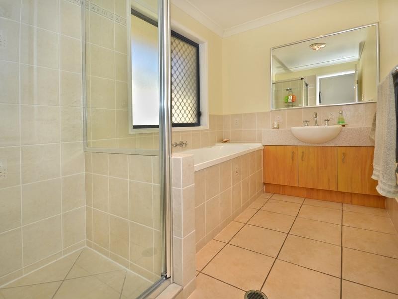8 Lockyer Place, Pelican Waters QLD 4551