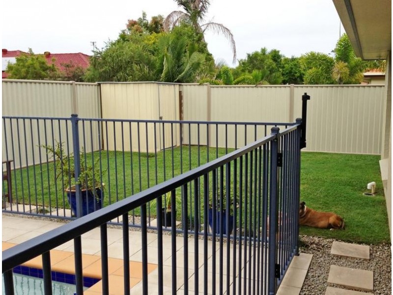 8 Lockyer Place, Pelican Waters QLD 4551