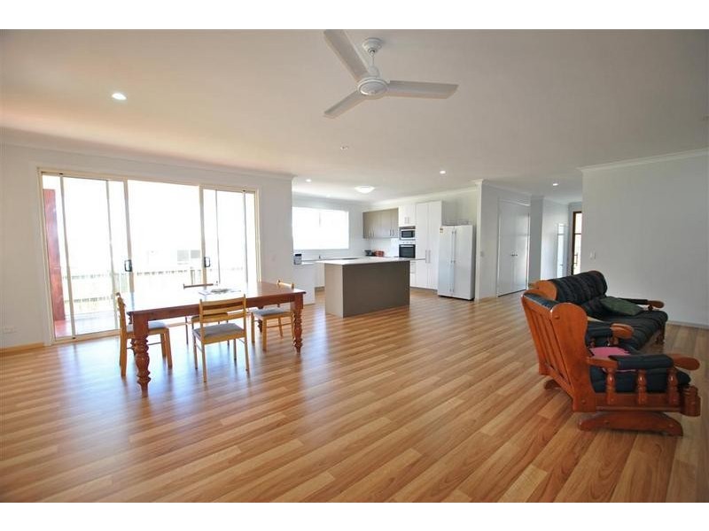 7 Macaranga Court, Meridan Plains QLD 4551