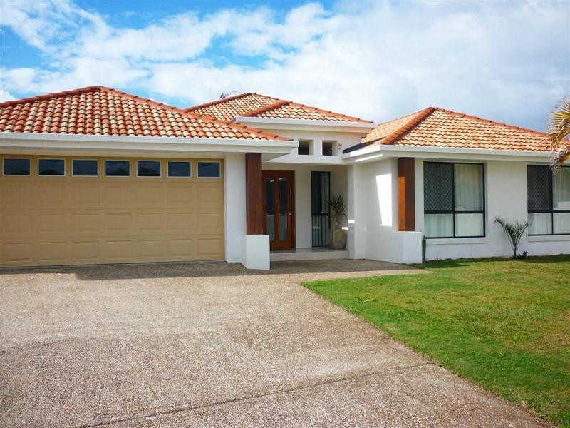 51 Mahogany Drive, Pelican Waters QLD 4551