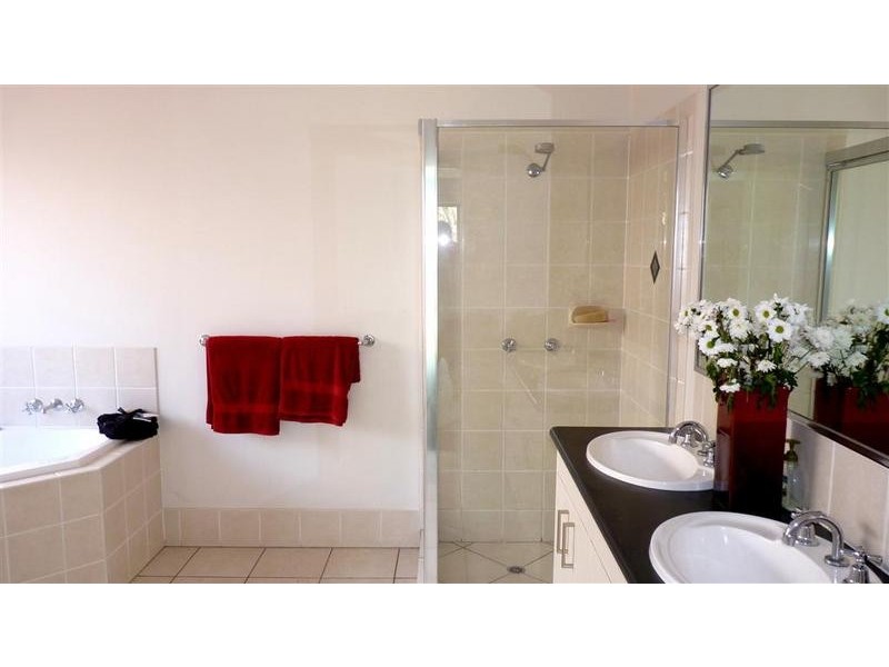 51 Mahogany Drive, Pelican Waters QLD 4551