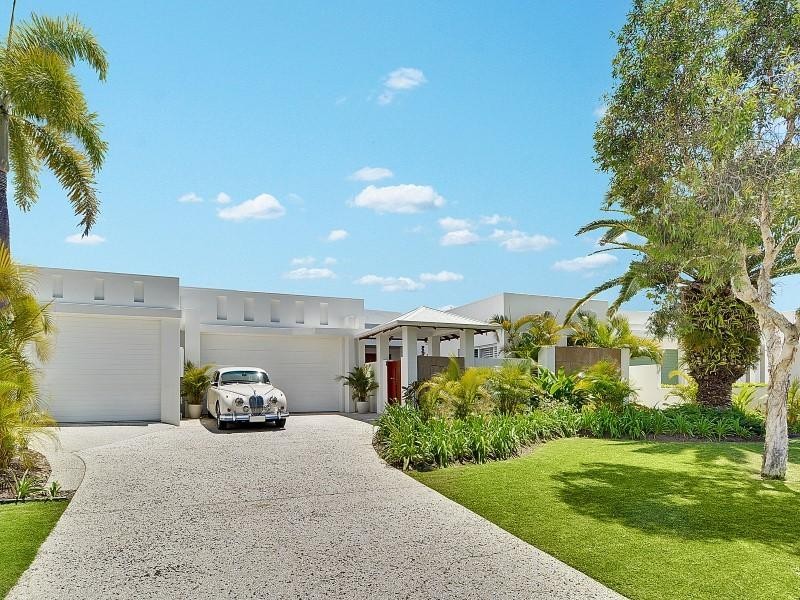 74 Mahogany Drive, Pelican Waters QLD 4551